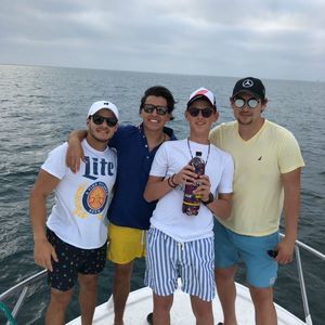 Meet your Posher, Sebastian